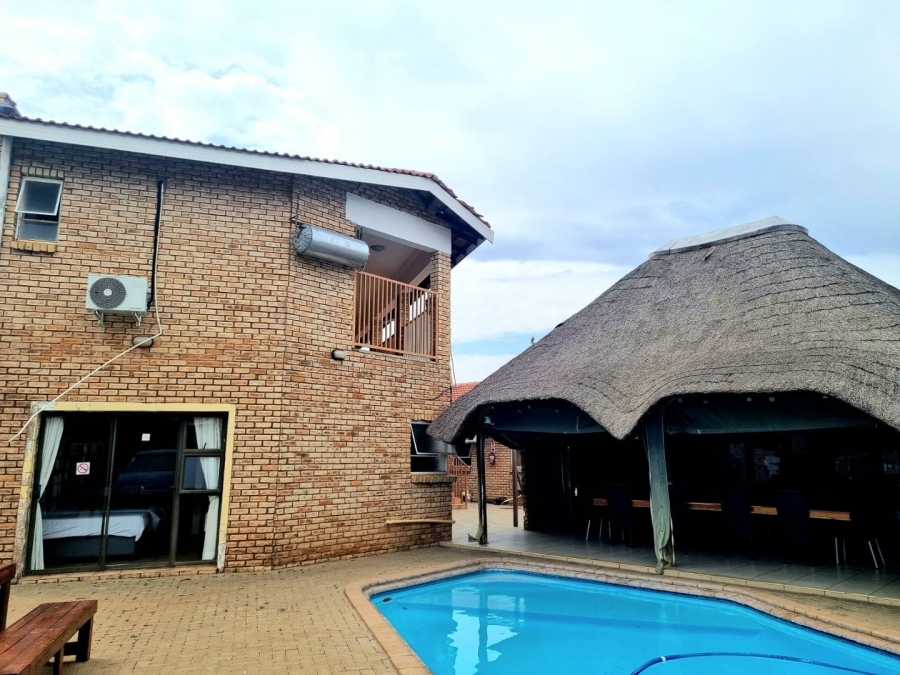 21 Bedroom Property for Sale in Royldene Northern Cape